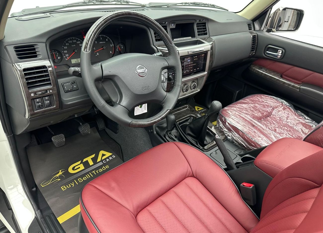 Nissan Patrol Super Safari 2024 Nissan Patrol Super Safari Al Ostoura, 2029 Agency Warranty, Agency FSH, GCC