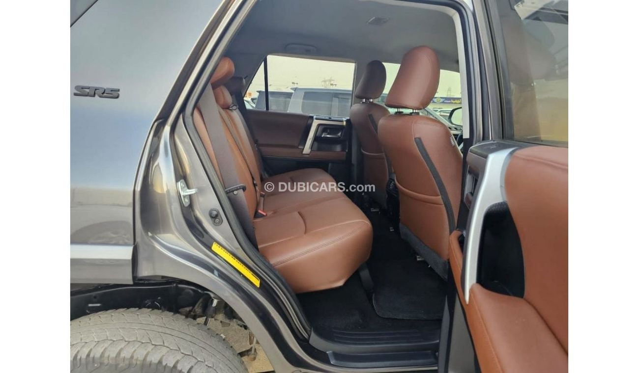 Toyota 4Runner *Offer*2019 Toyota 4Runner SR5 Premium 4x4 - 4.0L V6 / EXPORT ONLY