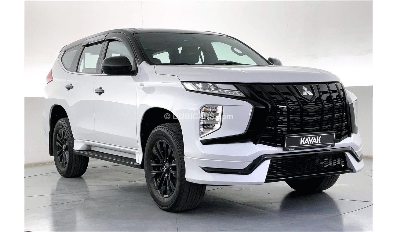 Mitsubishi Montero Signature