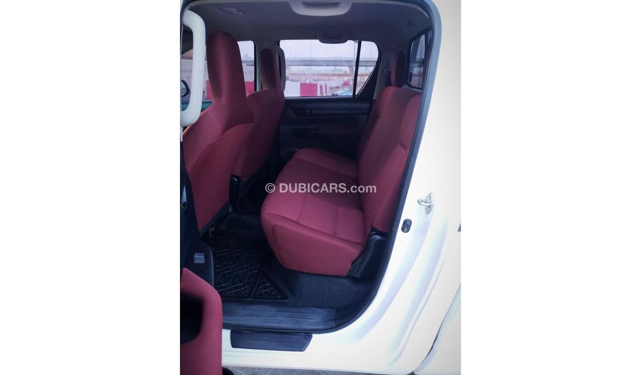 تويوتا هيلوكس Diesel Clean car