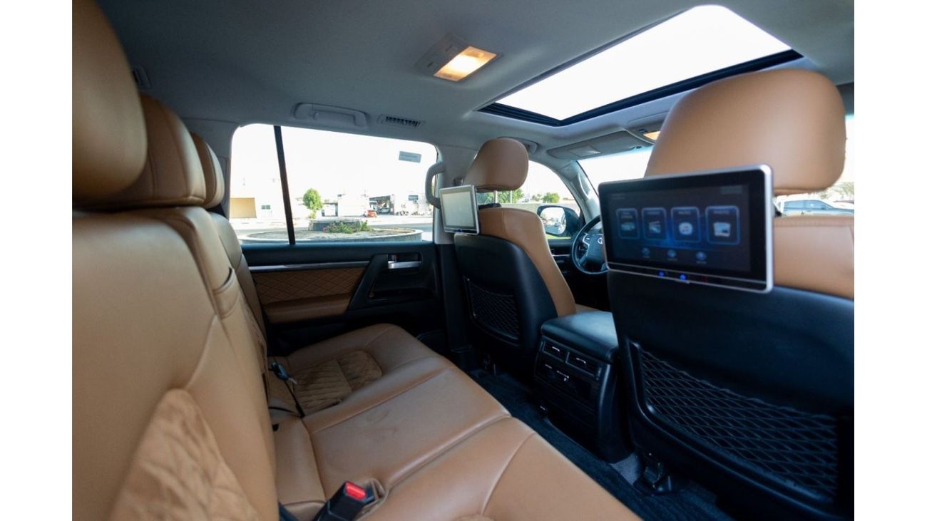 تويوتا لاند كروزر GXR3