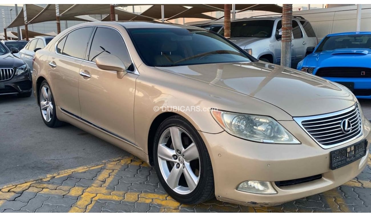 Lexus LS460