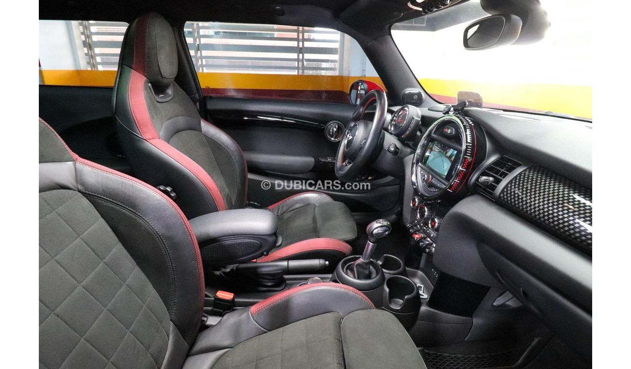 Used Mini Cooper F56 2018 for sale in Dubai - 532348