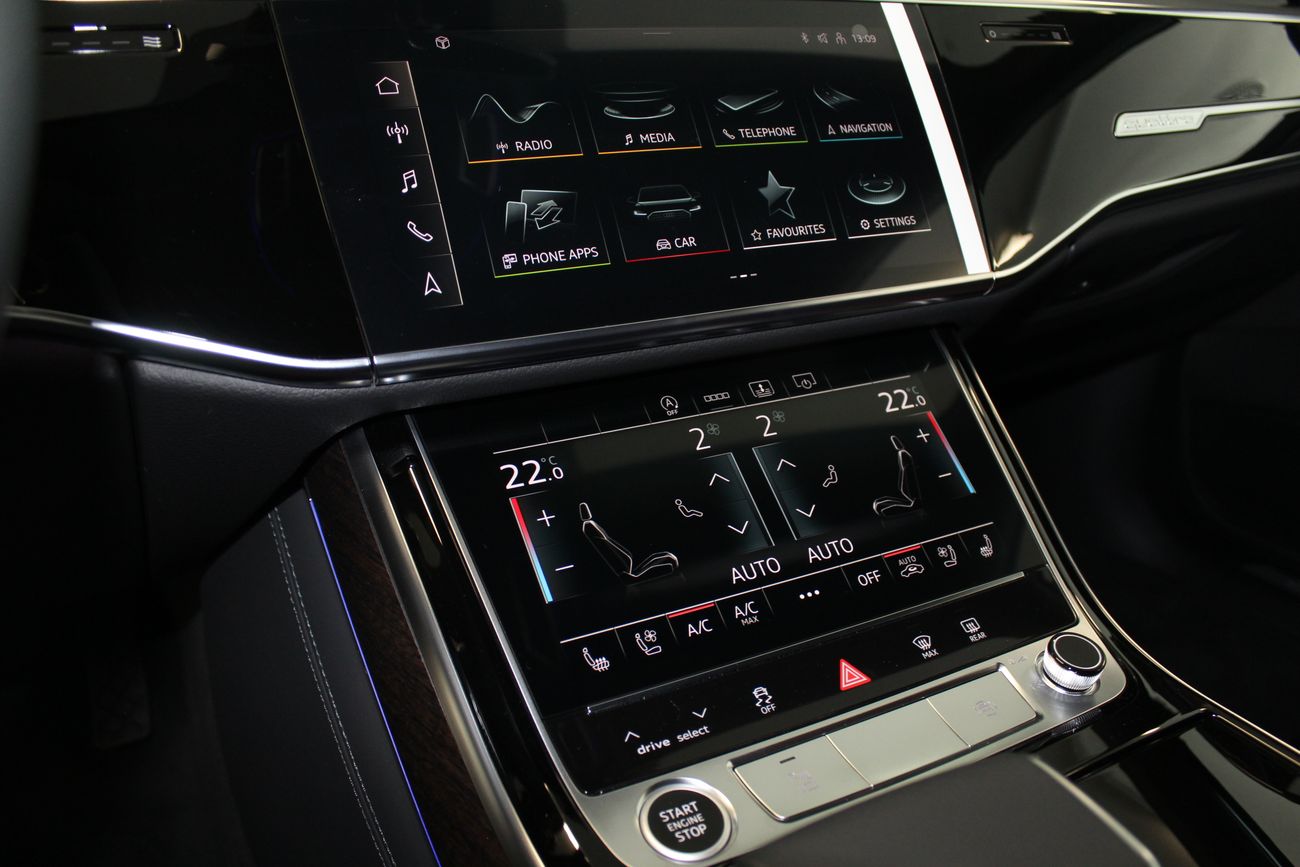 أودي A8 A8L 55 TFSI quattro 340hp Business Edition (Ref#5779)