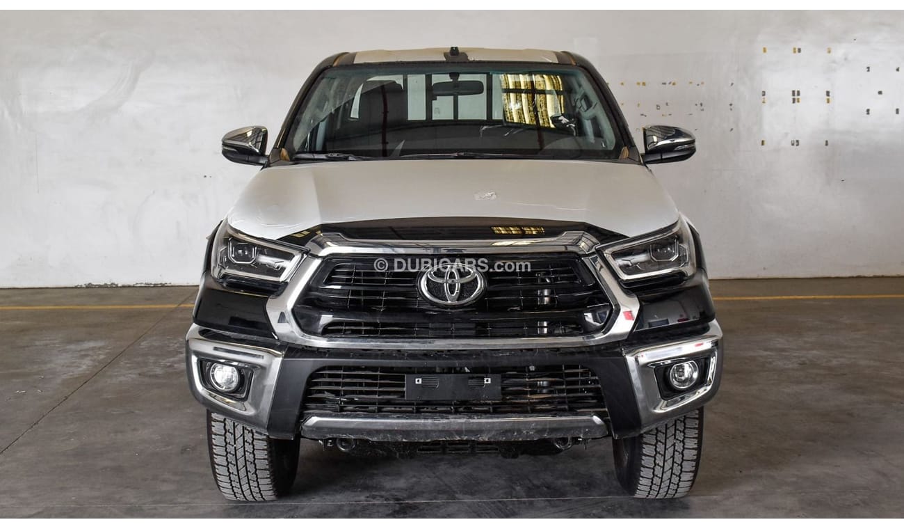 Toyota Hilux 2023 Toyota Hilux 4x4 Double Cab 2.7L HI SR5 Petrol AT | Wooden Dash | Black inside black - Export O
