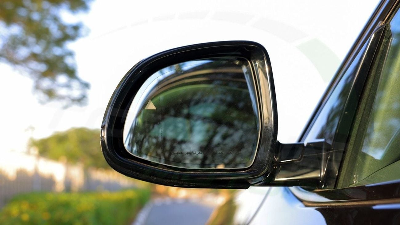 بي أم دبليو X4 ( Only For Export ) 2025 BMW X4 xDrive 30i M 2.0T GCC BRAND NEW