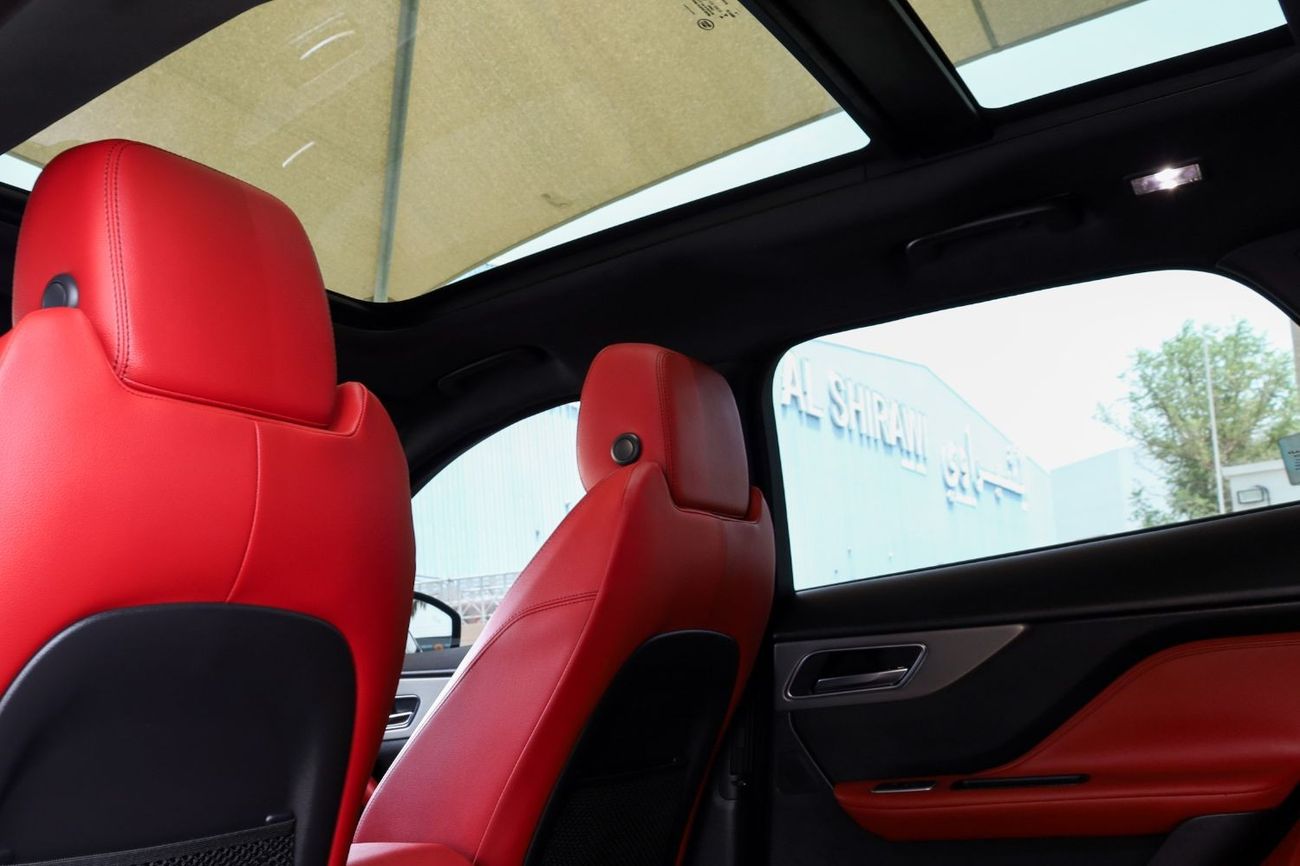 Jaguar F Pace Jaguar F-Pace S 2020 GCC under Warranty with Flexible Down-Payment.