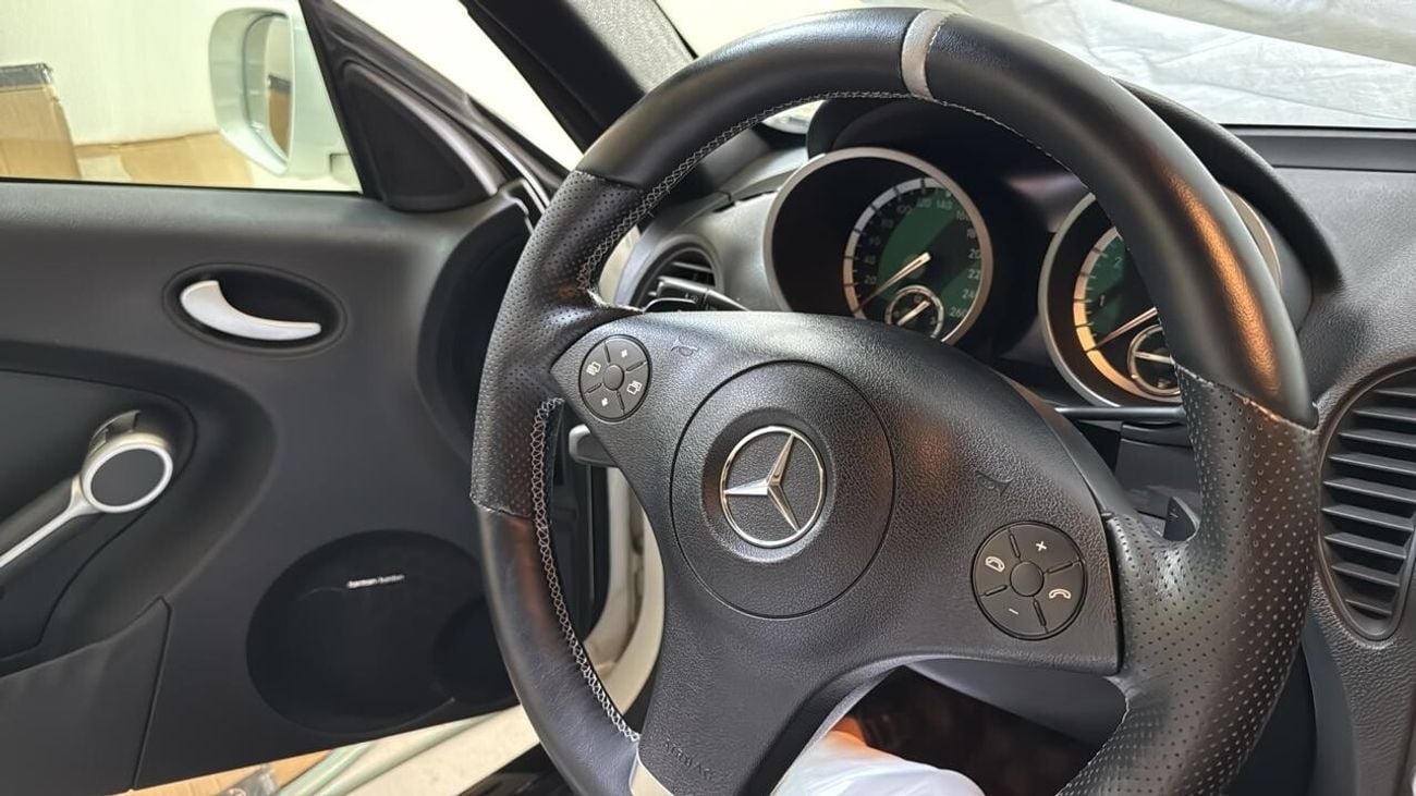 Mercedes-Benz SLK 350 AMG package