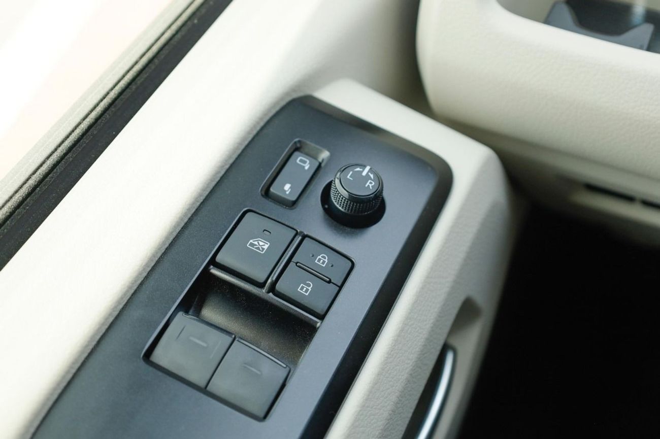 تويوتا هاياس TOYOTA HIACE GL 3.5L AT 2026