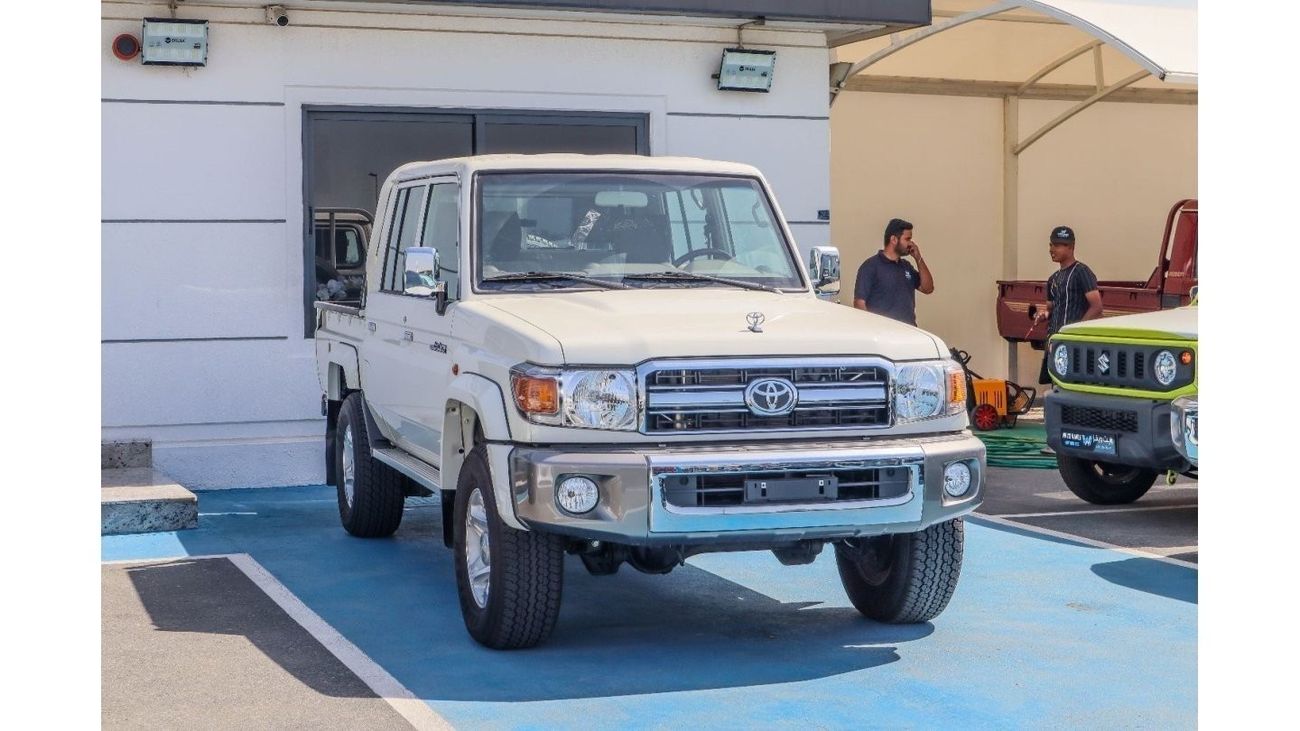 Toyota Land Cruiser Pick Up TOYOTA LAND CRUISER DOUBLE CABIN PICKUP 4.0L V6 2023