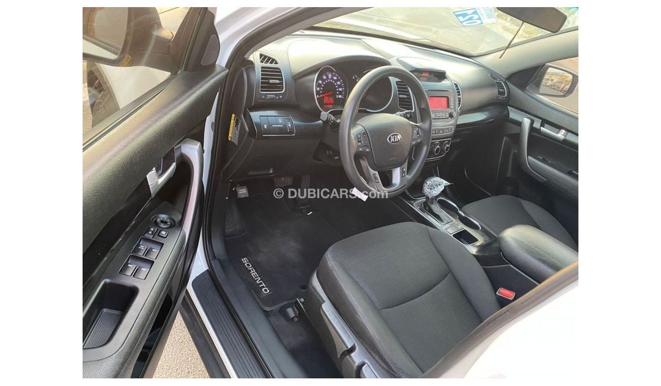 Kia Sorento 2014 KIA SORENTO / MID OPTION