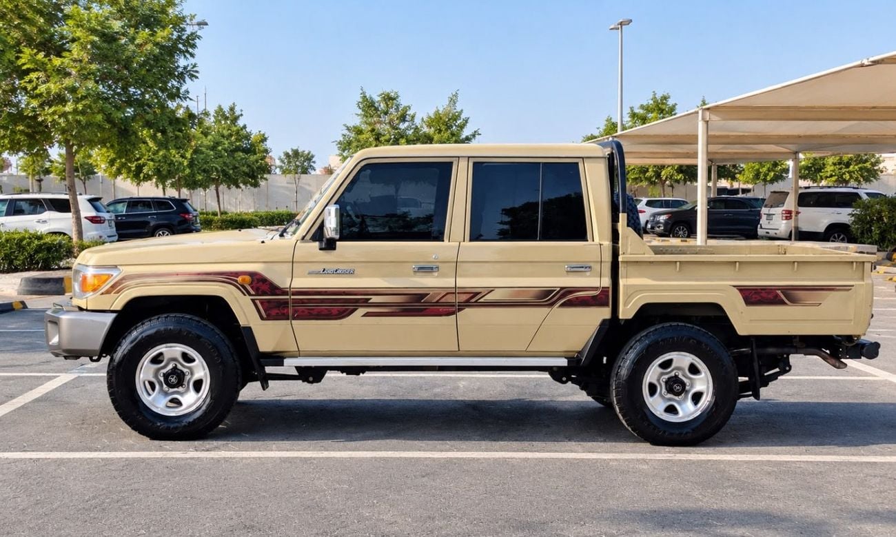 Toyota Land Cruiser Pick Up