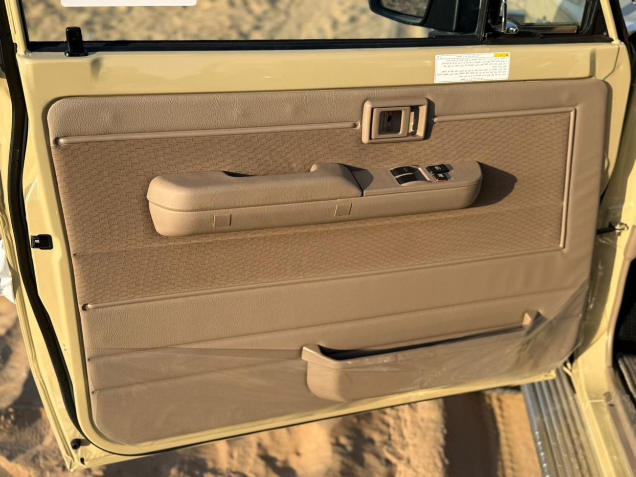 تويوتا لاند كروزر بيك آب