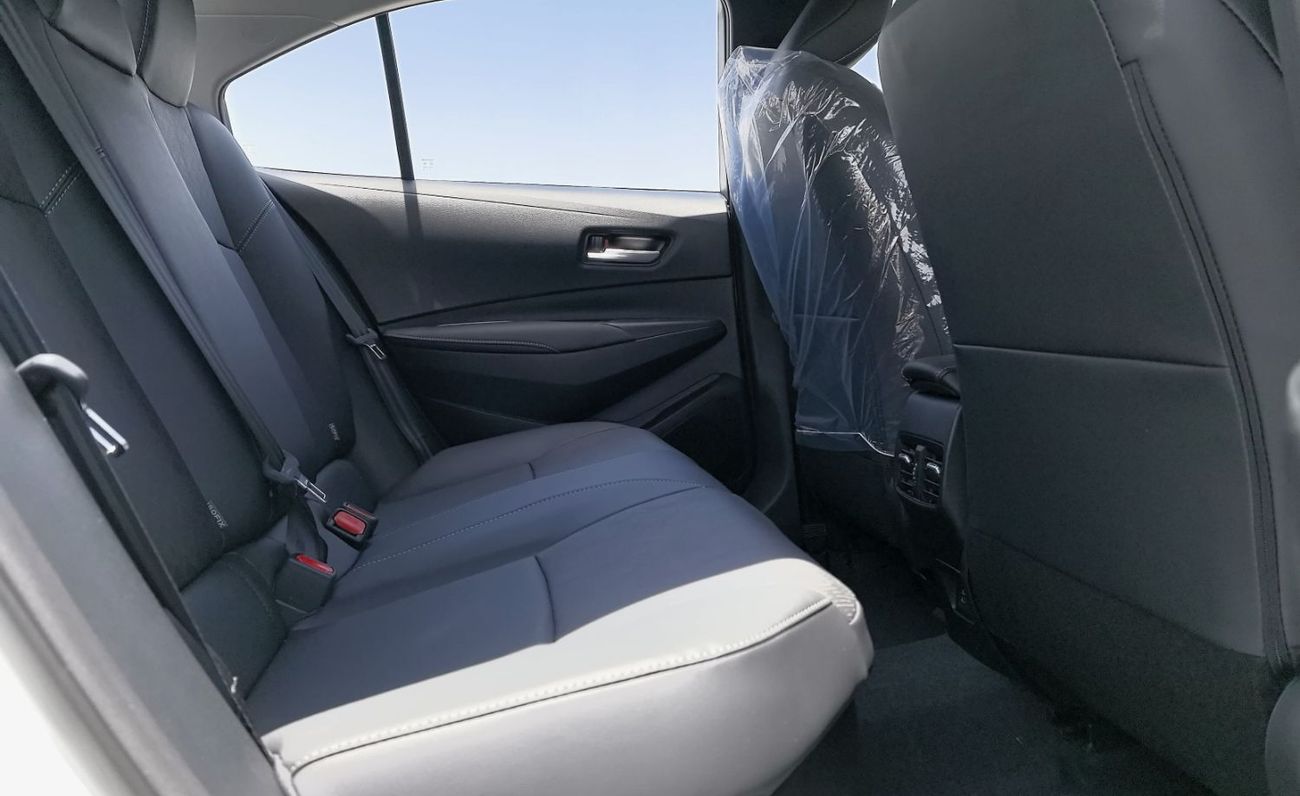 تويوتا كورولا TOYOTA COROLLA 1.8L HYBRID ELITE FULL OPTION (CHINESE SPEC)