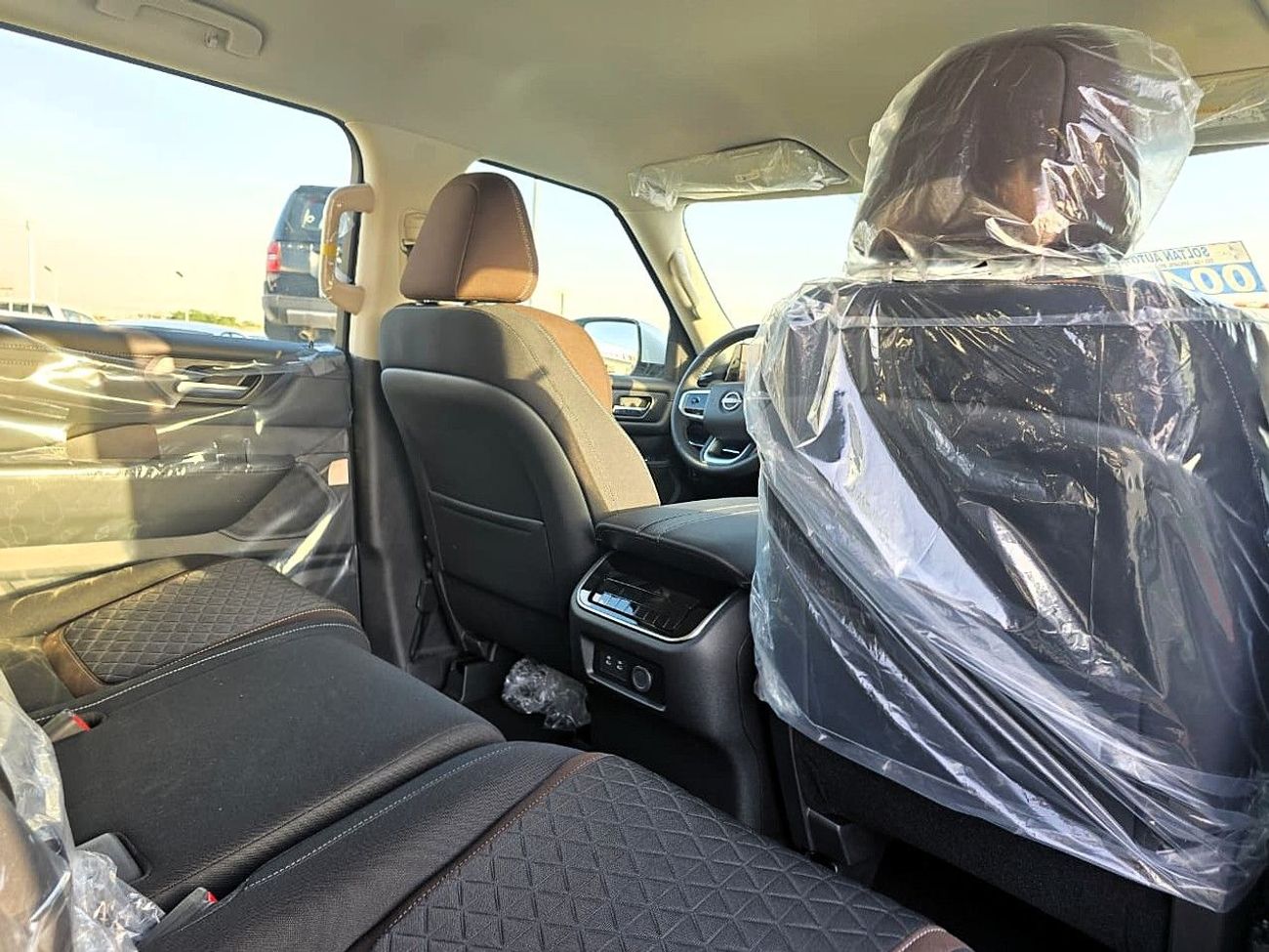 Nissan Patrol Nissan Patrol LE T1 3.5l V6Turbo 4WD Gcc  White Color 2025 MODEL