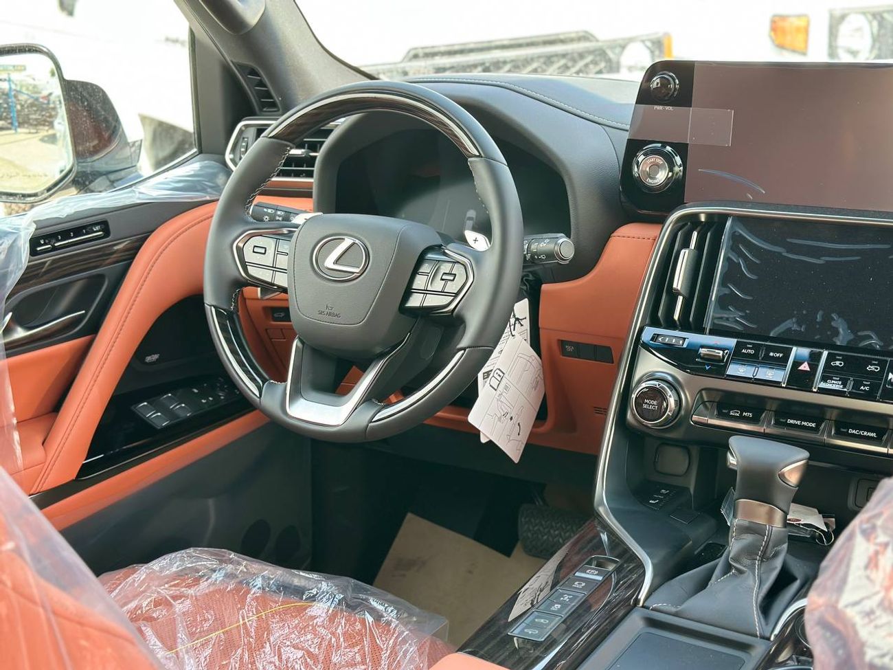 Lexus LX 600 VIP 3.5L PTR A/T // 2026 // Full With VIP Seats , Radar & Head Up Display , 360 Camera // Special Of