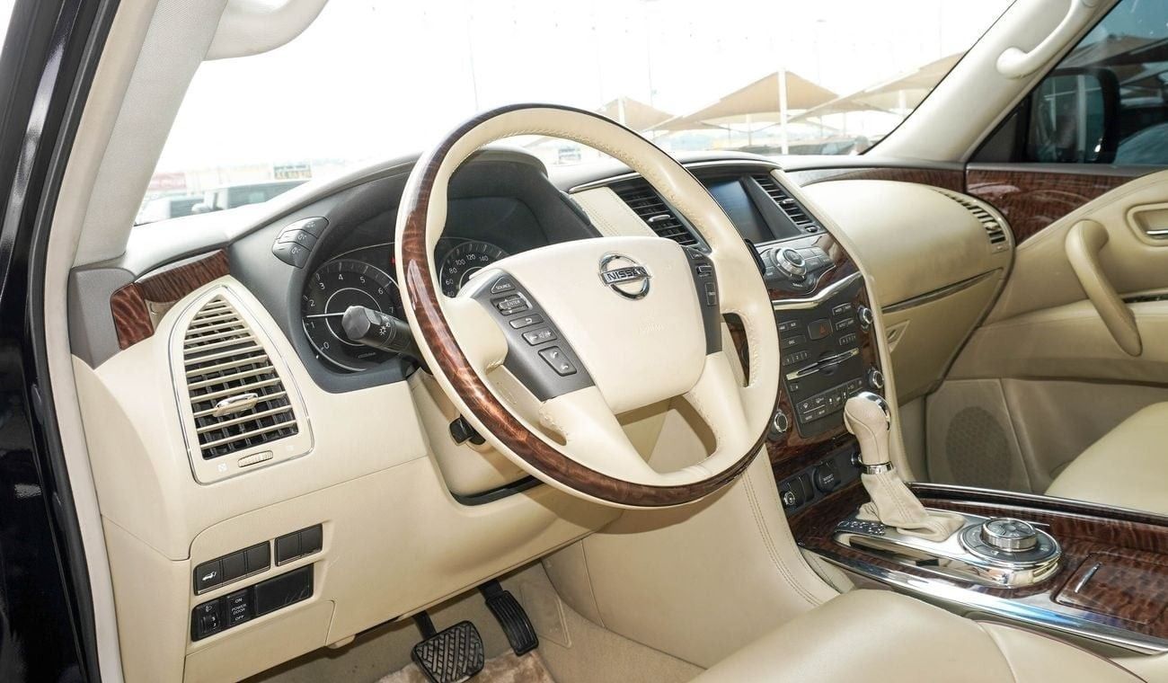 نيسان باترول SE PLATINUM