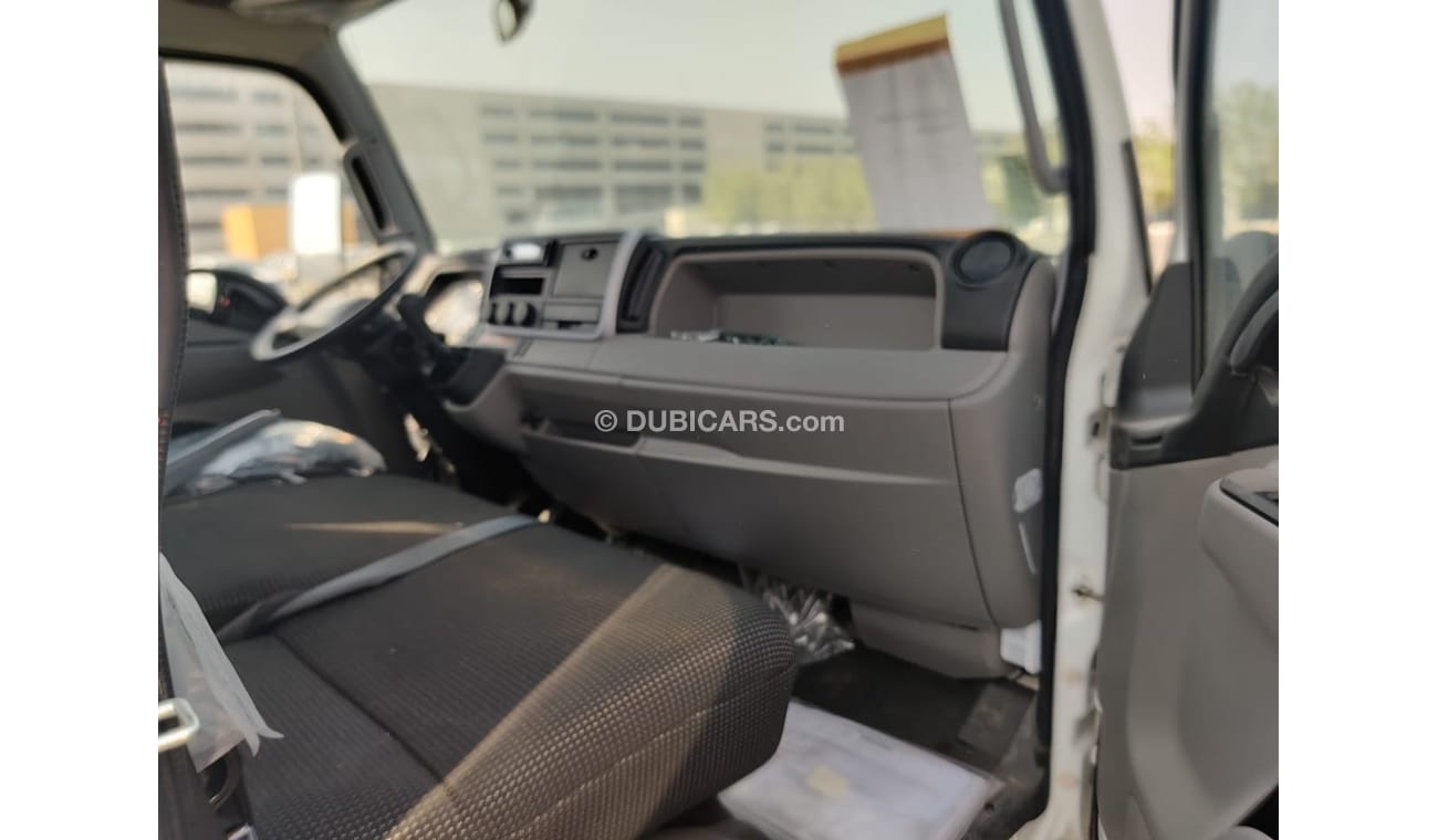 Mitsubishi Fuso Canter 2023 Mitsubishi Fuso Canter 16-ft Long Chassis 3.0L Diesel M/T 4x2 170L fuel-tank & ABS (Euro-5)