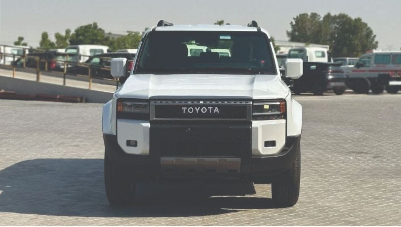 تويوتا برادو GXR 2.7L Petrol Limited 6A/T 2025