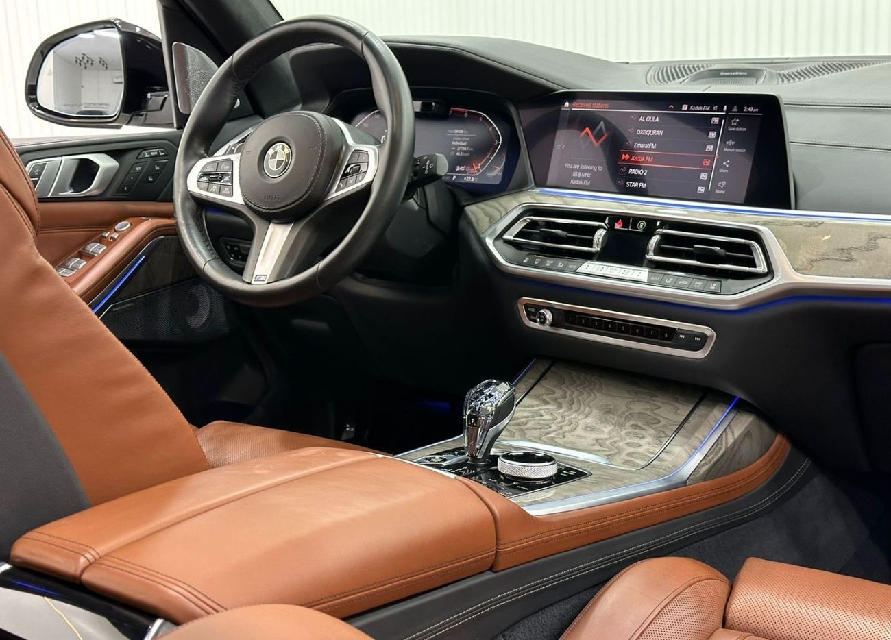 BMW X7 2019 BMW X7 xDrive50i M-Sport, April 2024 BMW Warranty + Service Pack, Captain Seats, Full Options, 