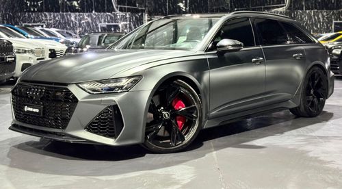 Audi RS6 quattro 4.0L 2021 Audi RS6 Quattro Sportback, Warranty, Carbon Fiber Package, Full Options, 591HP