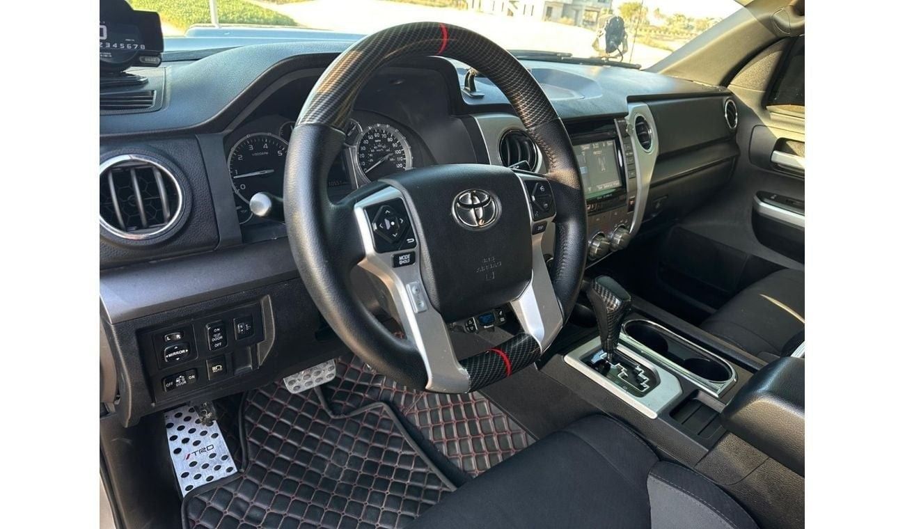 Toyota Tundra Crewmax SR5 5.7L