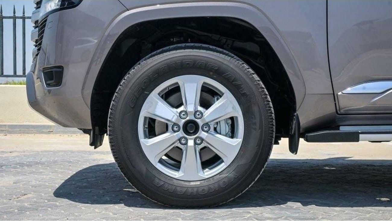 تويوتا لاند كروزر GXR2 3.5L TOYOTA LAND CRUISER GXR 3.5L PETROL TWIN TURBO 2025