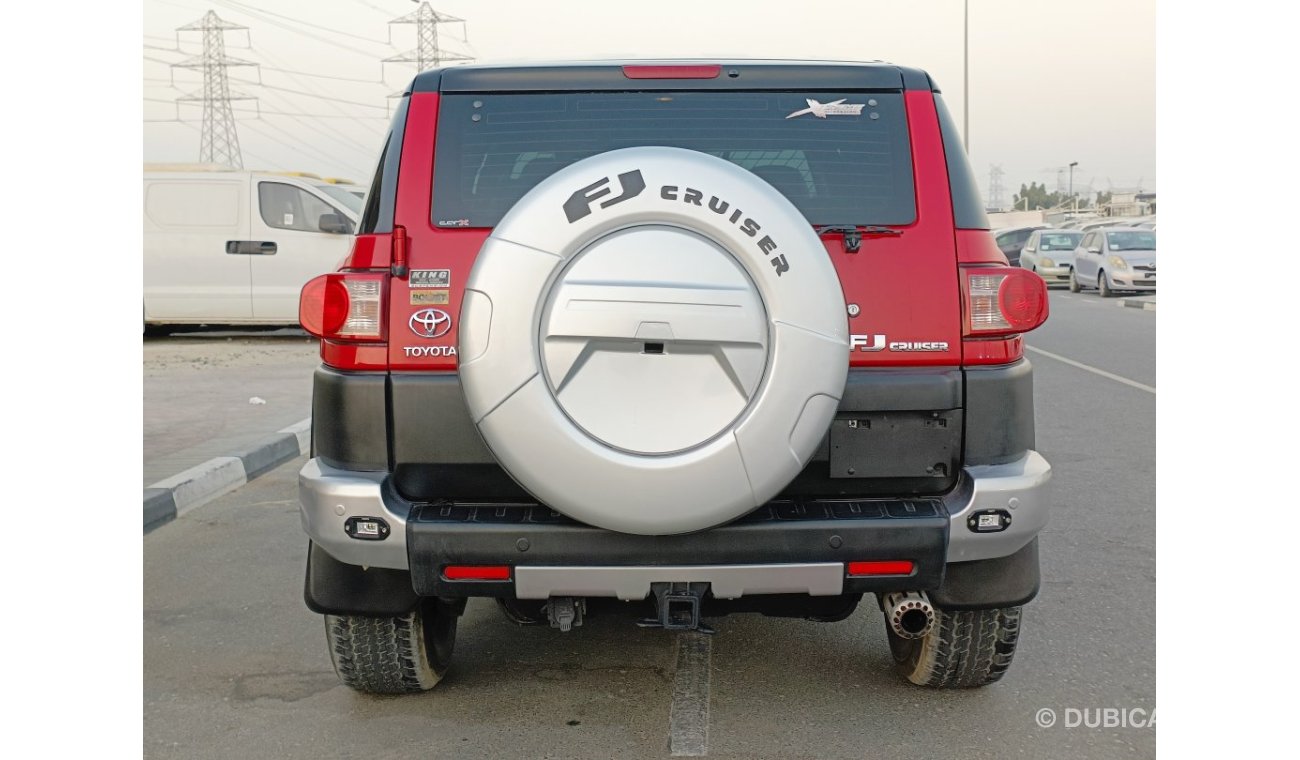 Toyota FJ Cruiser GXR/ GCC / OFFROAD EDITION/ LOW MILEAGE / LADY DRIVEN (LOT # 5827 )