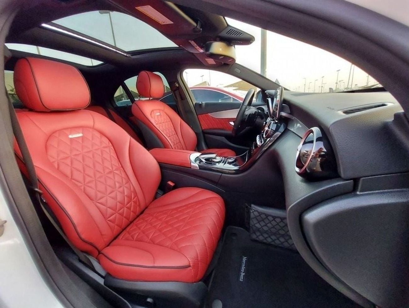Mercedes Benz C300 STD (NON GCC)