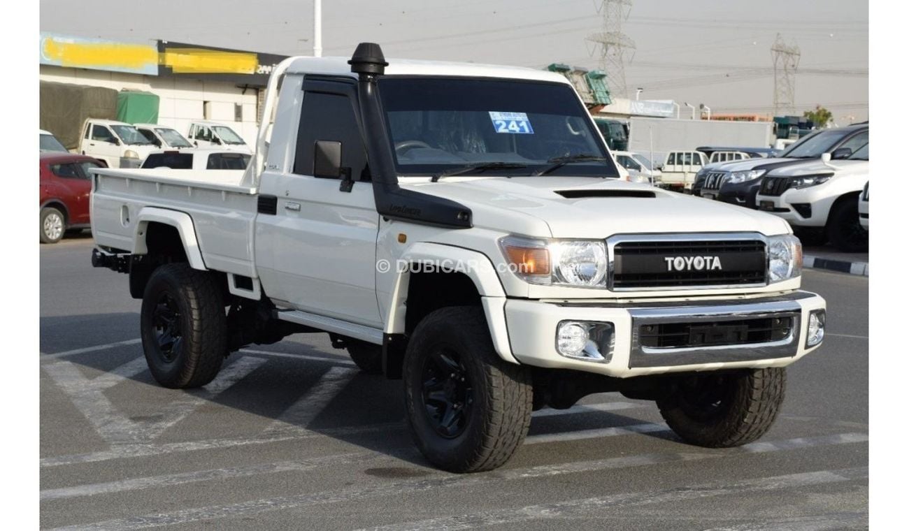 Toyota Land Cruiser Pick Up