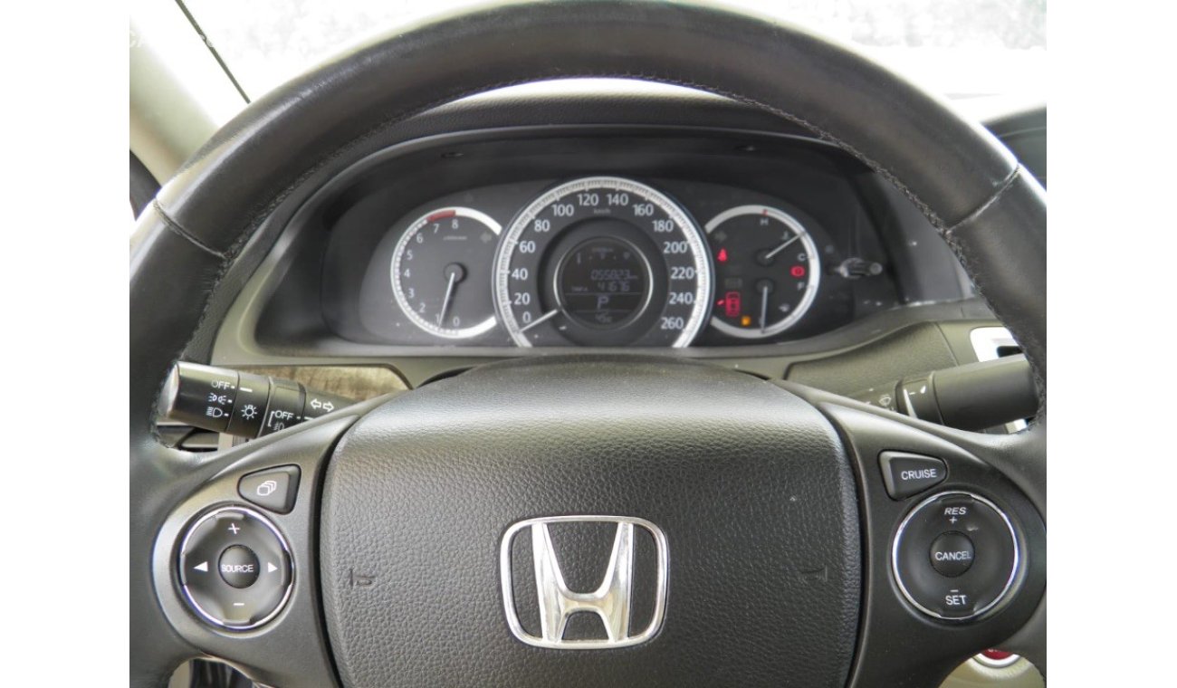 Honda Accord 2014 TOP OF THE RANGE REF#481