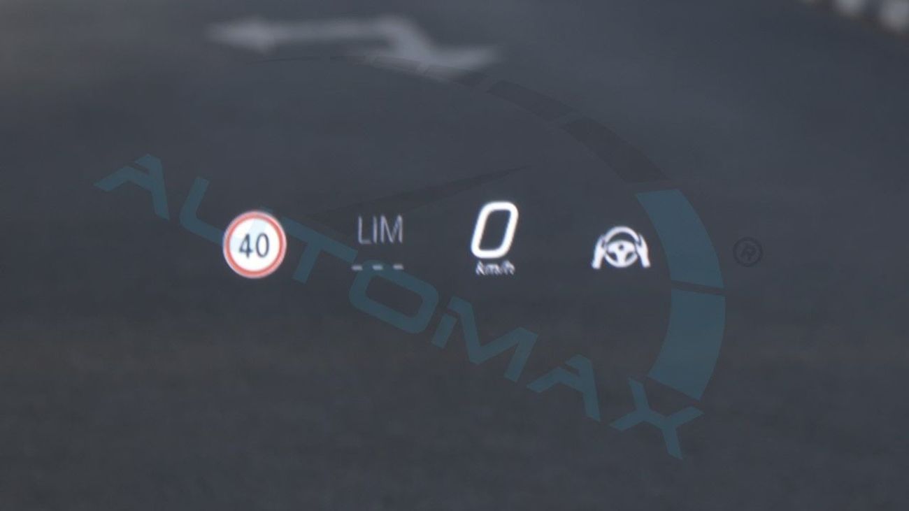 Mercedes-Benz E300 AMG EQ Boost 2.0T RWD 2026 GCC 0Km With 2 Years Unlimited Mileage Warranty @Official Dealer