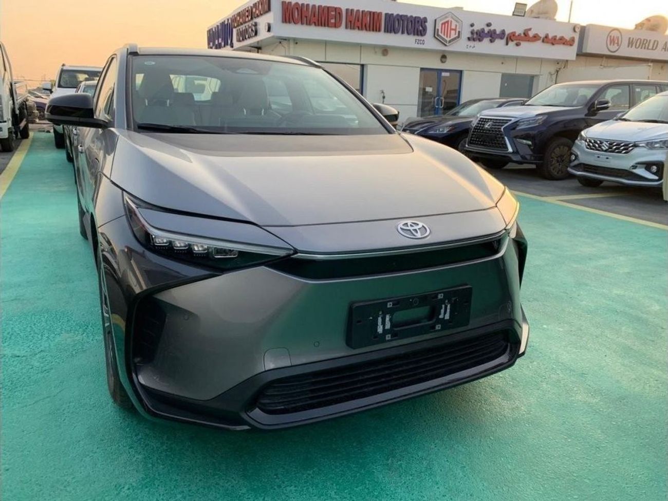 تويوتا bZ4X 2023 TOYOTA BZ4X ELECTRIC CAR 2WD FULL OPTION AUTOMATIC ZERO KM