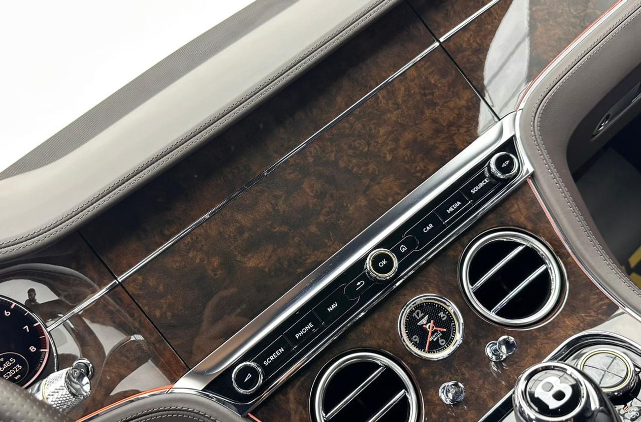 Bentley Continental GT 2019 Bentley Continental GT, Rotating Display, Mulliner Pack, Mood Lighting, Huge Spec