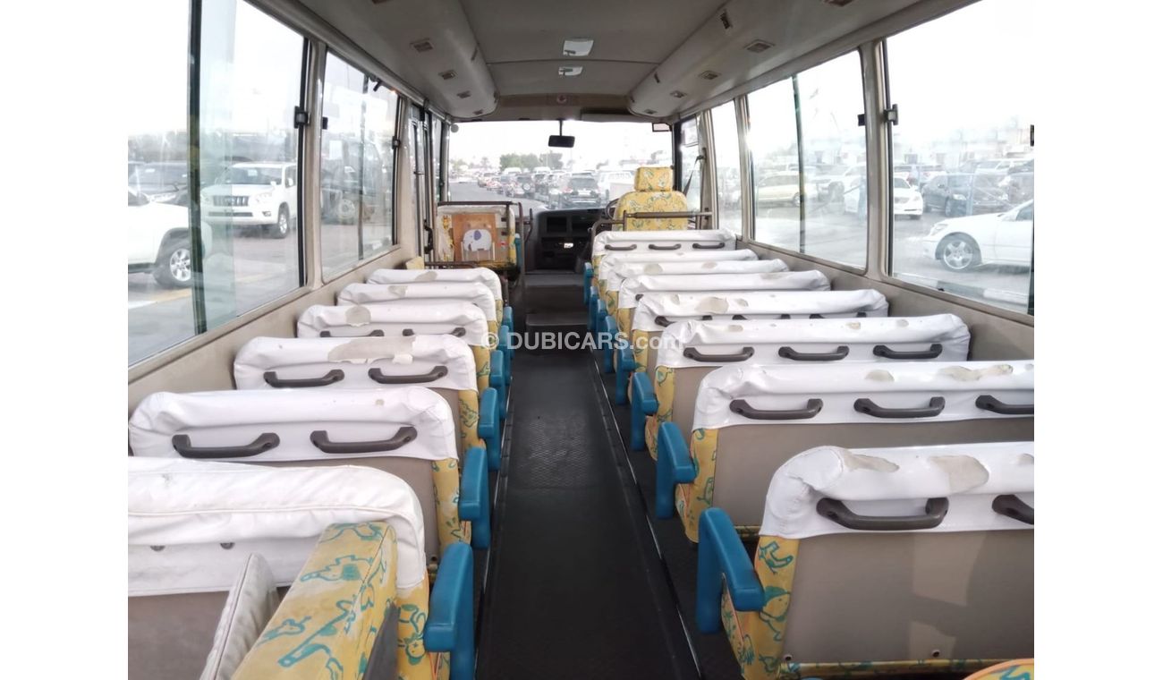 Mitsubishi Rosa MITSUBIAHI ROSA RIGHT HAND DRIVE (PM966)