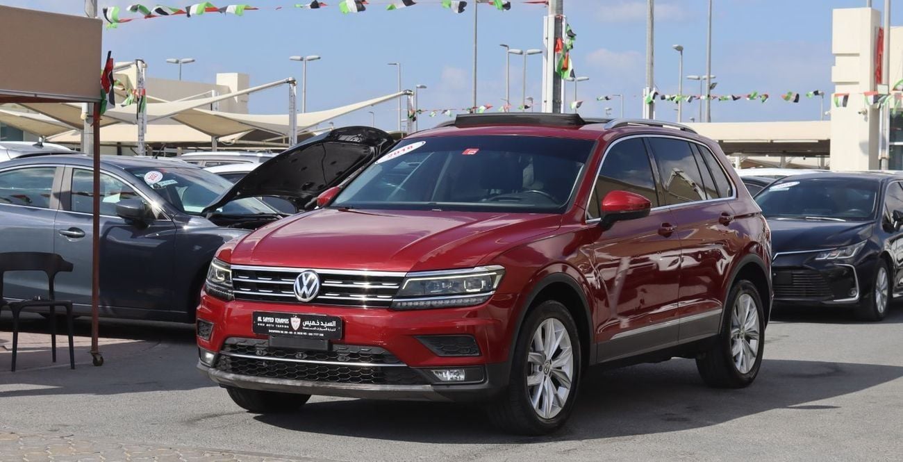 Volkswagen Tiguan R-Line 2.0L Volkswagen Tiguan 2018 - GCC - Accident-free - 2.0L  - Full options - Excellent conditio