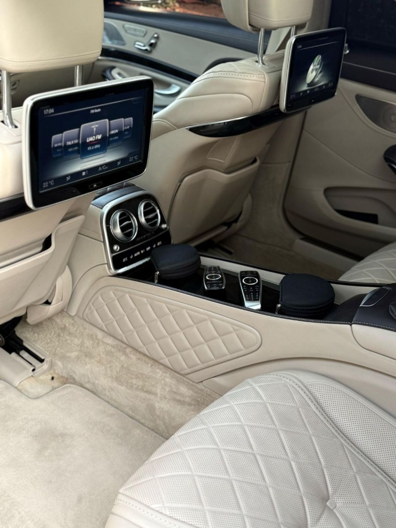 Mercedes Maybach V Class Maybach