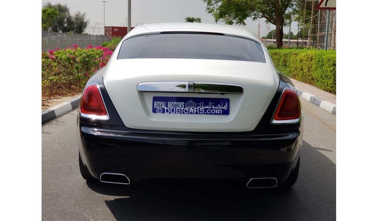 Rolls-Royce Wraith STAR LIGHT ROOF**2015**Gcc Spec 10000 Km Mint Condition