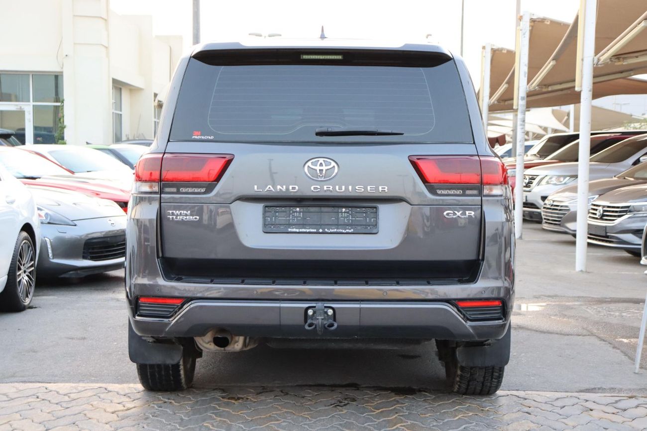 Toyota Land Cruiser GXR 4.0L