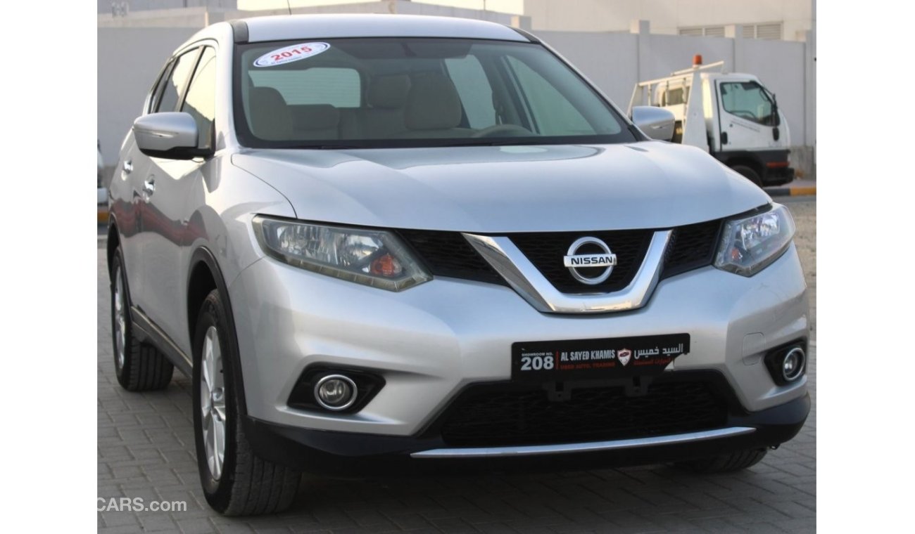 Nissan X-Trail Nissan x trill GCC silver excellent condition without accident