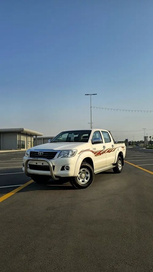تويوتا هيلوكس GL | GCC Specs | Well Maintained