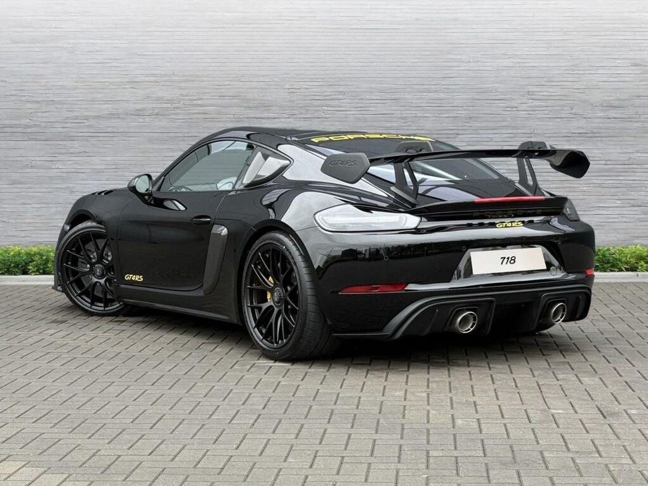 بورش كايمان 718 