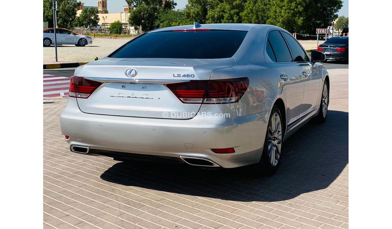 لكزس LS 460 لكزس LS460 بحاله ممتازه وارد امريكي