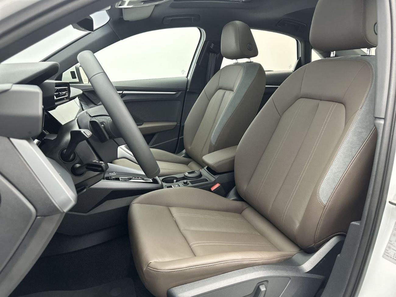 أودي A3 A3 Sedan Advanced 35 TFSI 150hp Progress (Ref# 19846)