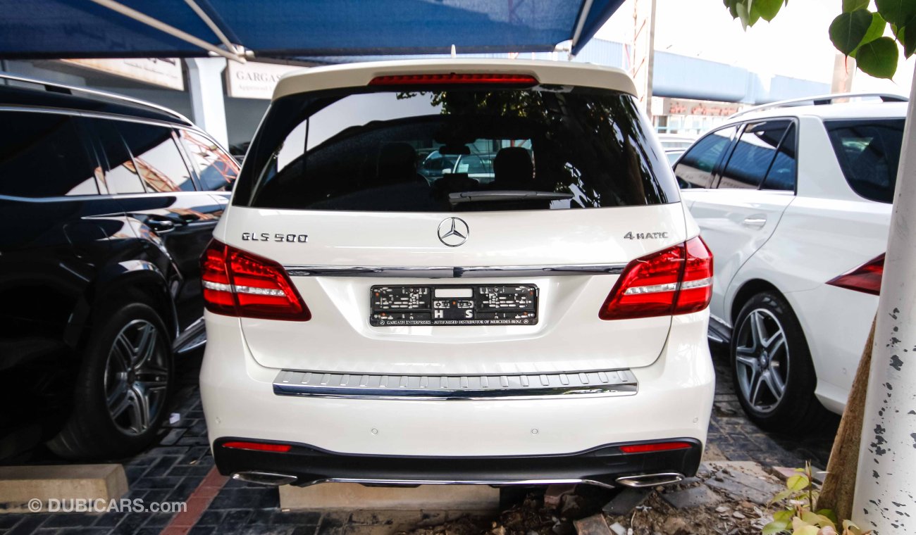 مرسيدس بنز GLS 500 4MATIC