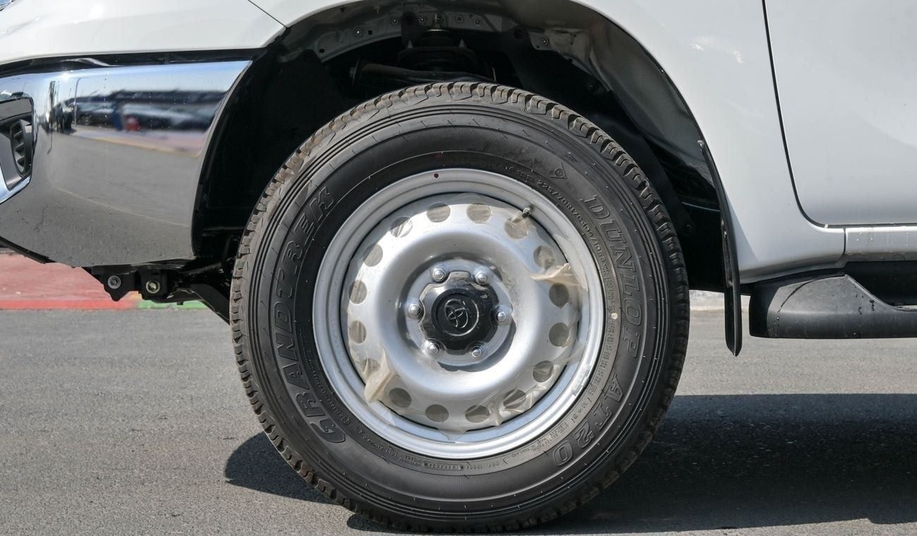 Toyota Hilux TOYOTA HILUX GLS , S/C 2.7L PETROL 4X4 M/T DIFFLOCK , STEEL BUMPER 2025 MODEL