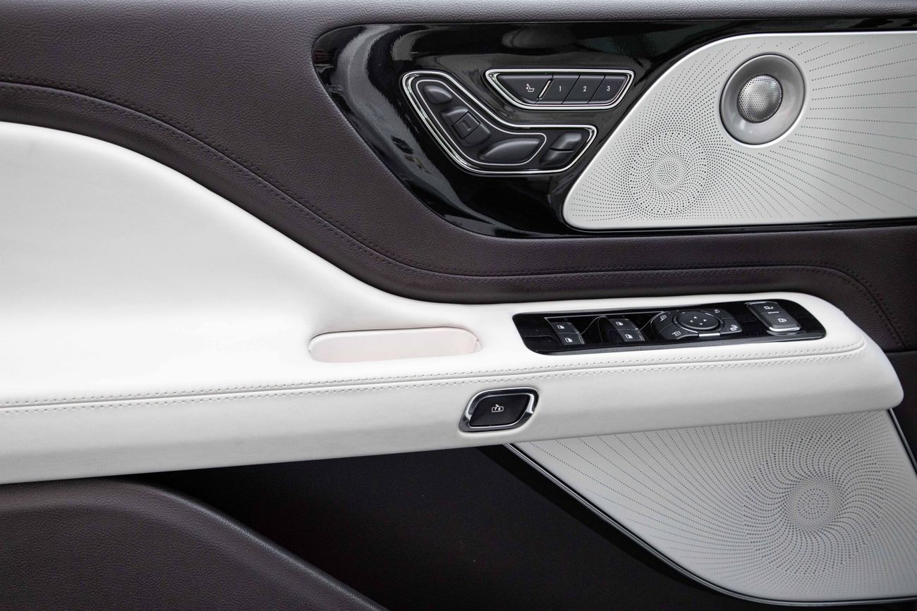 Lincoln Aviator 4,260 P.M | 0% Downpayment | Aviator Presidential | Agency Warranty!