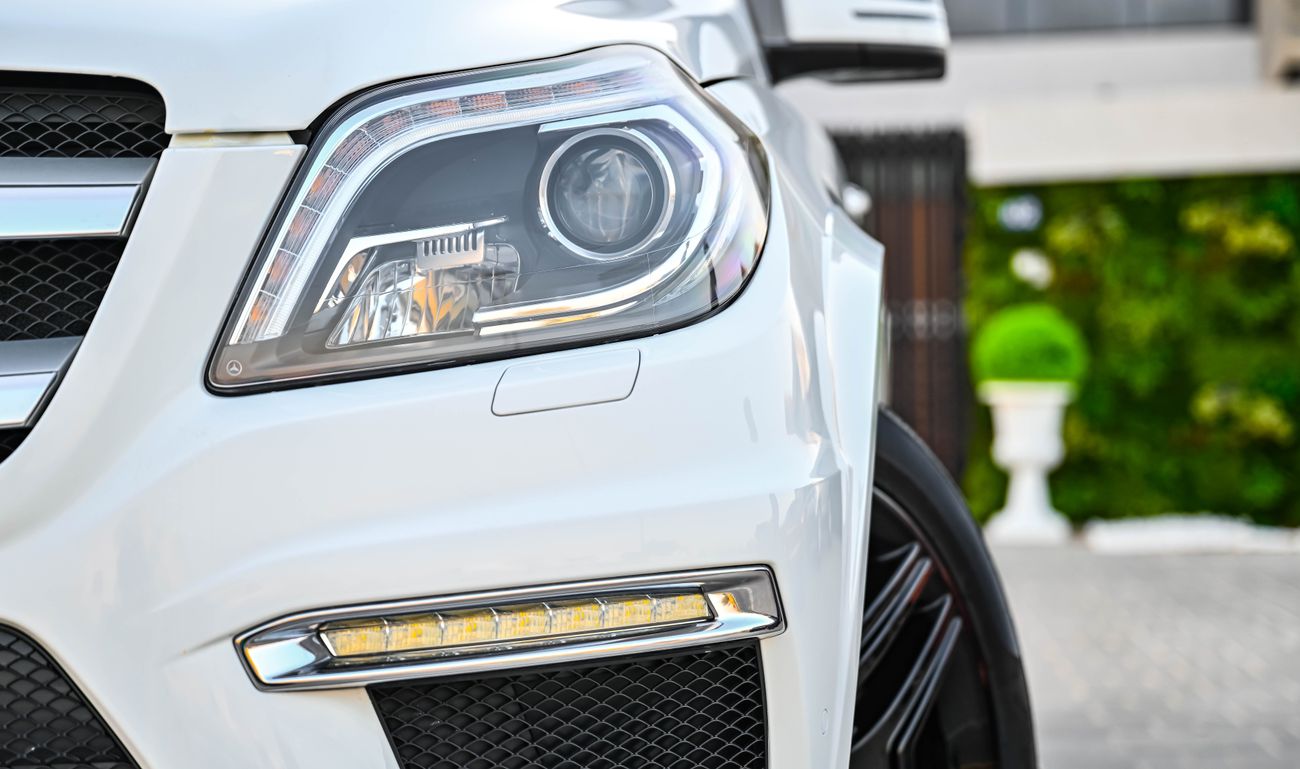 Mercedes-Benz GL 500 AMG 4.7L | 2,348 P.M | 0% Downpayment | Magnificent Condition!