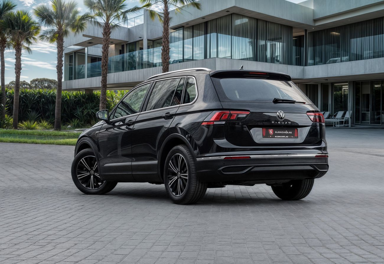 Volkswagen Tiguan Tiguan Elegance | 1,606 P.M | 0% Downpayment | VW Warranty + Service | Ultra Low KM!