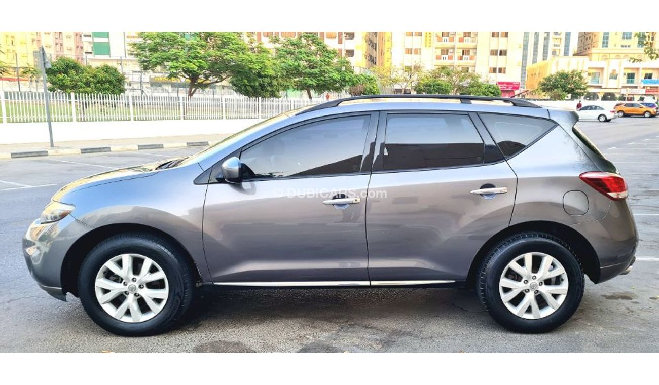 Nissan Murano URGENT SALE NISSAN MURANO 2015 SL FULL OPTION  . SUNROOF  . KEYLESS ENTRY KEYLESS START